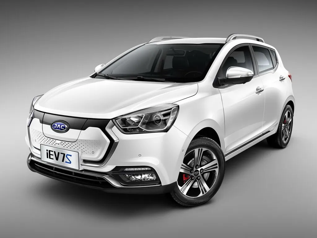 JAC iEV7S 2020, хэтчбек 5 дв., 1 поколение (07.2020 - 10.2022)