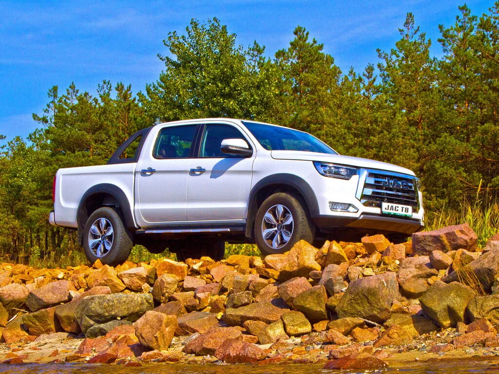 JAC T8 2018, пикап, 1 поколение (04.2018 - 05.2023)