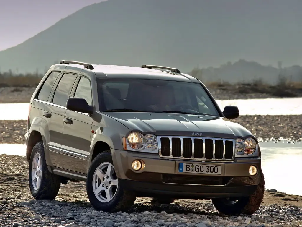 Jeep Grand Cherokee 2004, джип/suv 5 дв., 3 поколение, WH (08.2004 - 07.2007)