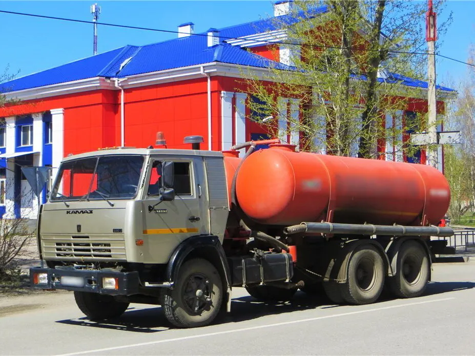 КамАЗ 53205 2000, шасси, 1 поколение (01.2000 - 01.2010)