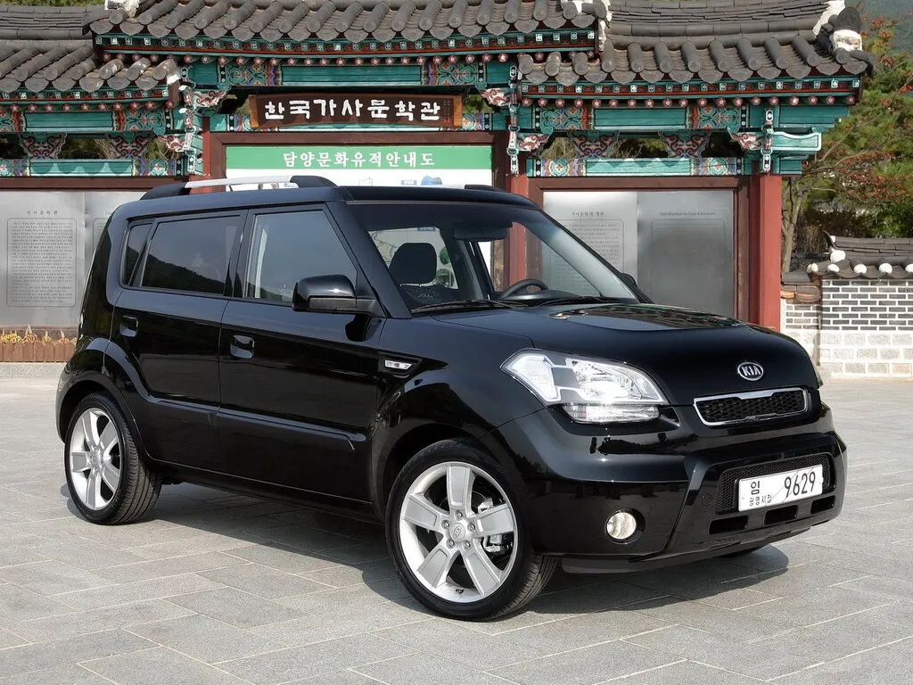 Kia Soul 2008, хэтчбек 5 дв., 1 поколение, AM (08.2008 - 06.2011)