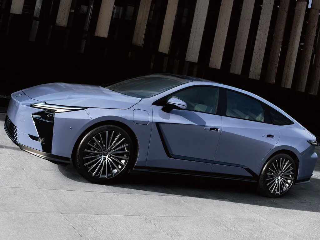 Lexus ES350e 2025, седан, 7 поколение (04.2025 - н.в.)