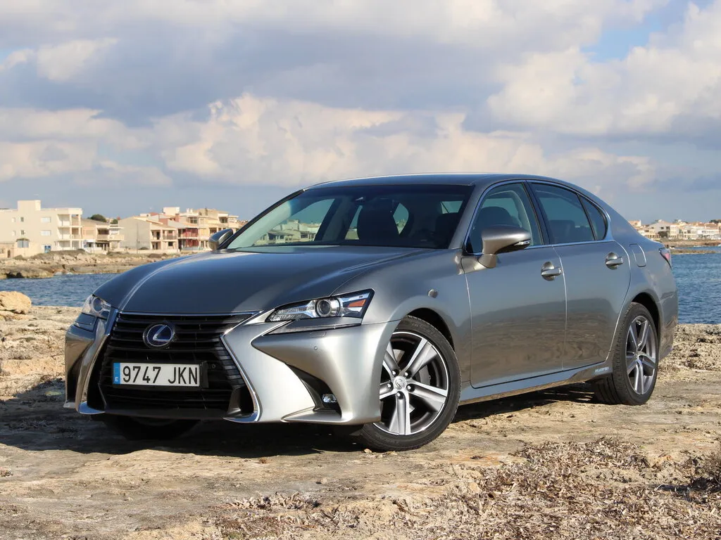 Lexus GS300h рестайлинг 2015, седан, 4 поколение, L10 (11.2015 - 09.2018)