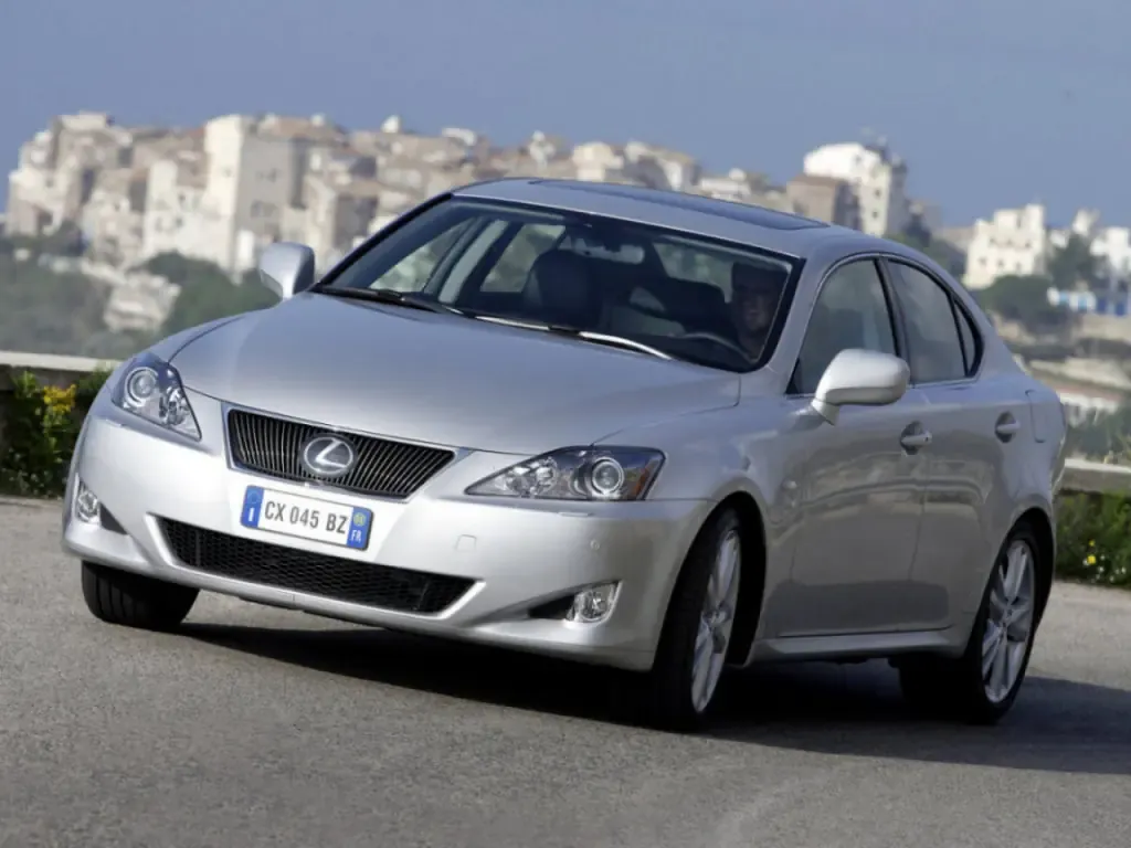 Lexus IS250 2005, седан, 2 поколение, XE20 (03.2005 - 07.2008)