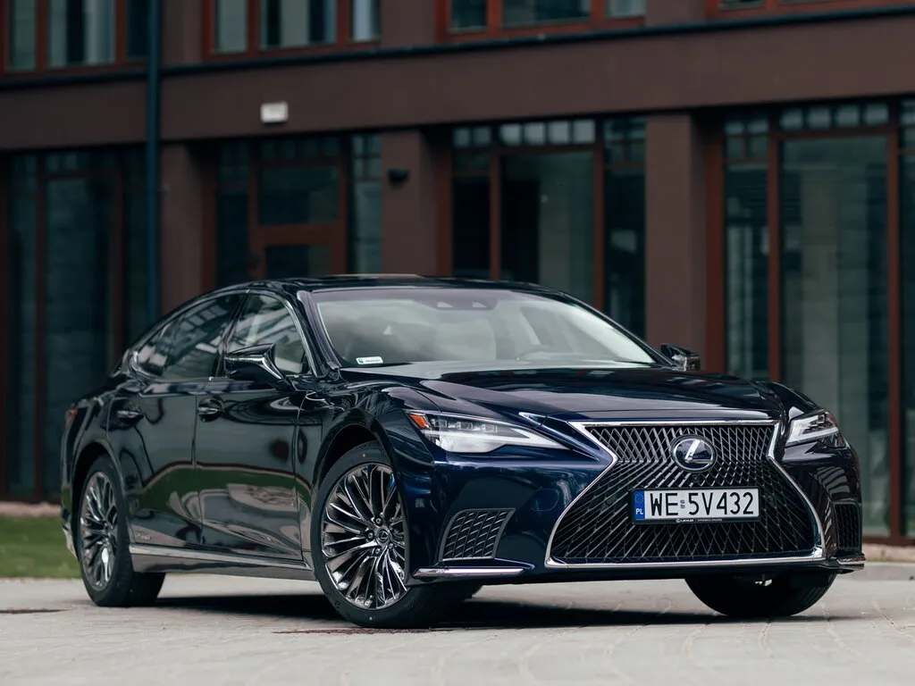 Lexus LS500 рестайлинг 2020, седан, 5 поколение, XF50 (07.2020 - н.в.)
