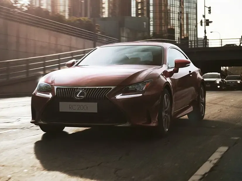 Lexus RC200t 2016, купе, 1 поколение (02.2016 - 12.2017)