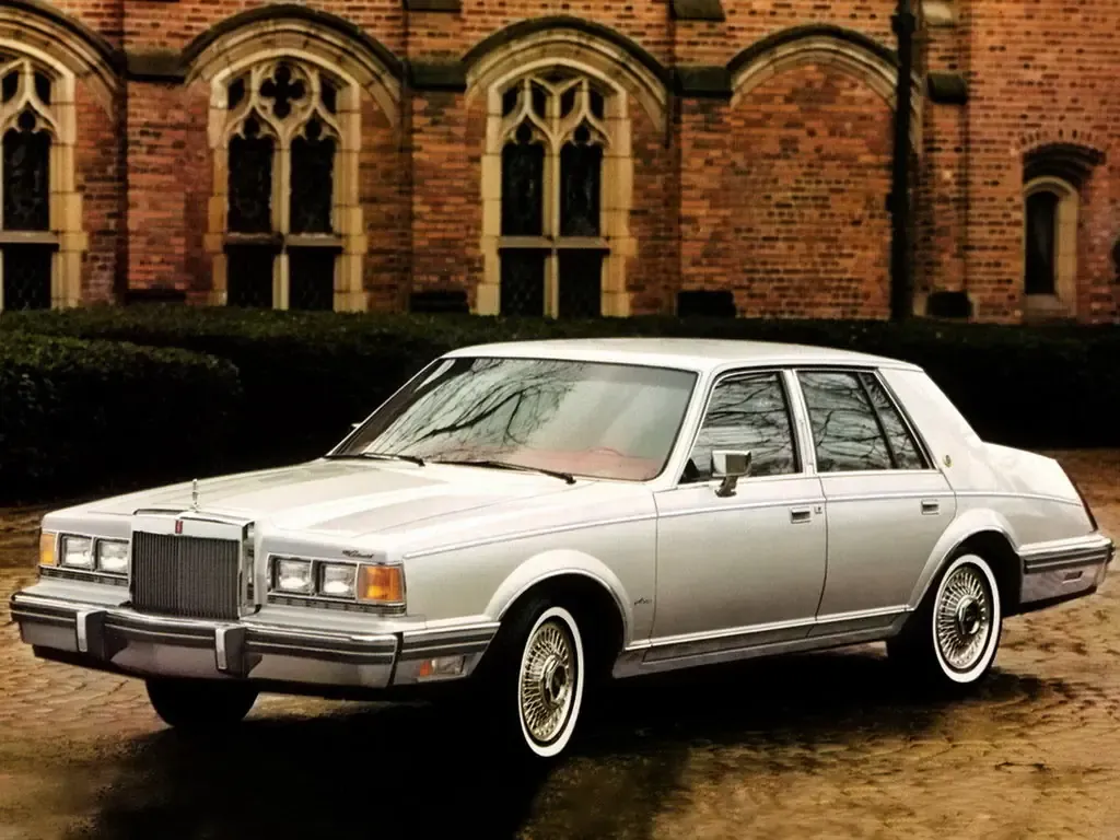 Lincoln Continental 1981, седан, 7 поколение (02.1981 - 07.1983)