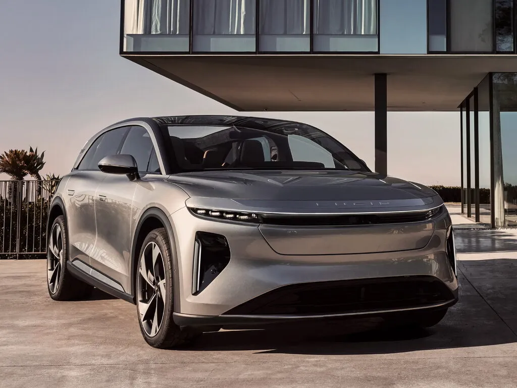 Lucid Gravity 2023, джип/suv 5 дв., 1 поколение (11.2023 - н.в.)