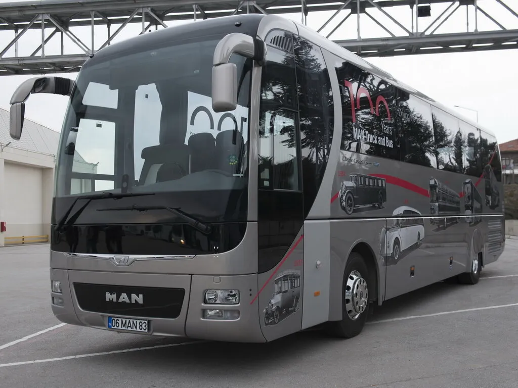 MAN Lions Coach 2-й рестайлинг 2015, автобус, 2 поколение (06.2015 - 09.2017)