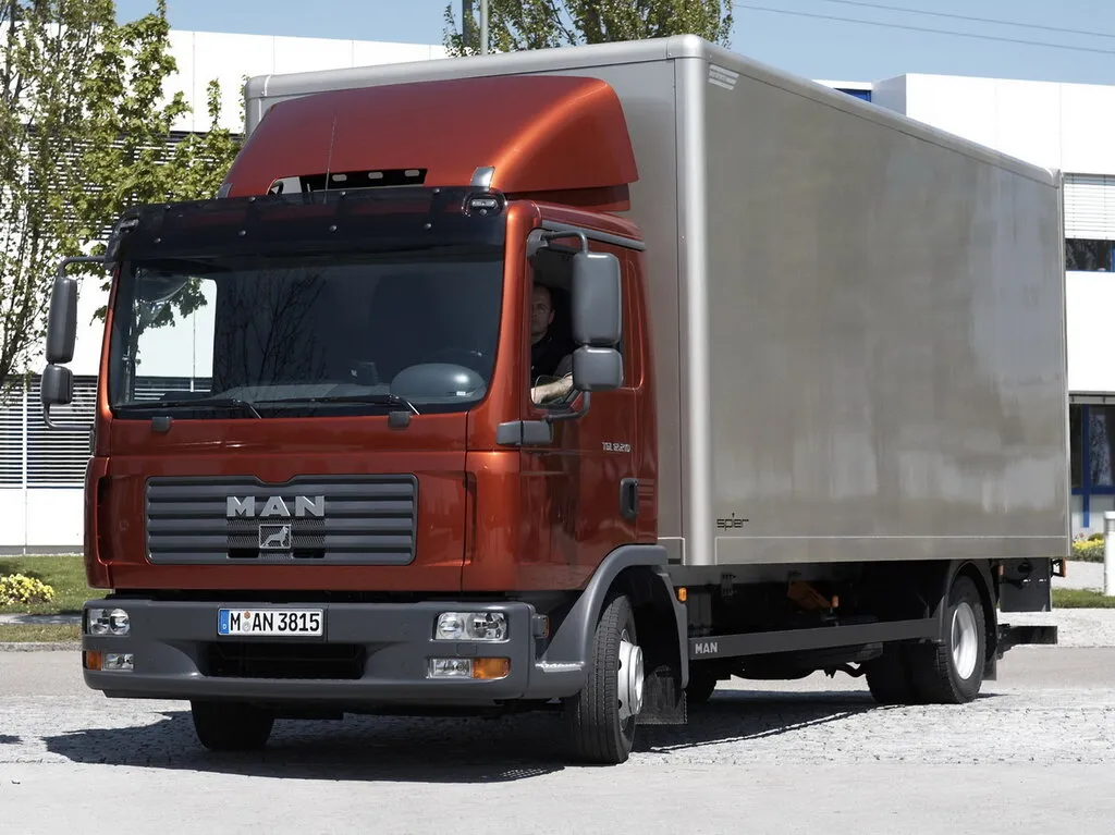 MAN TGL 2005, фургон, 1 поколение (03.2005 - 06.2008)