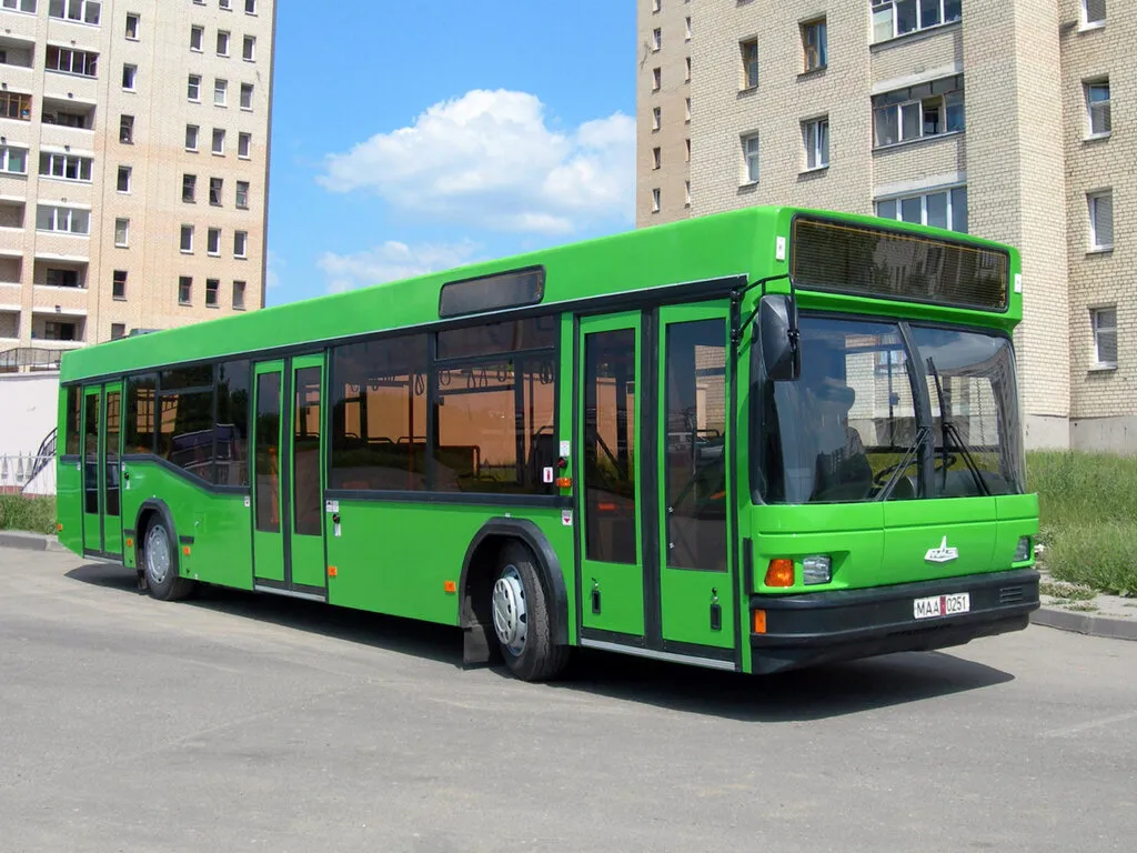 МАЗ 103 1996, автобус, 1 поколение (01.1996 - 12.2008)