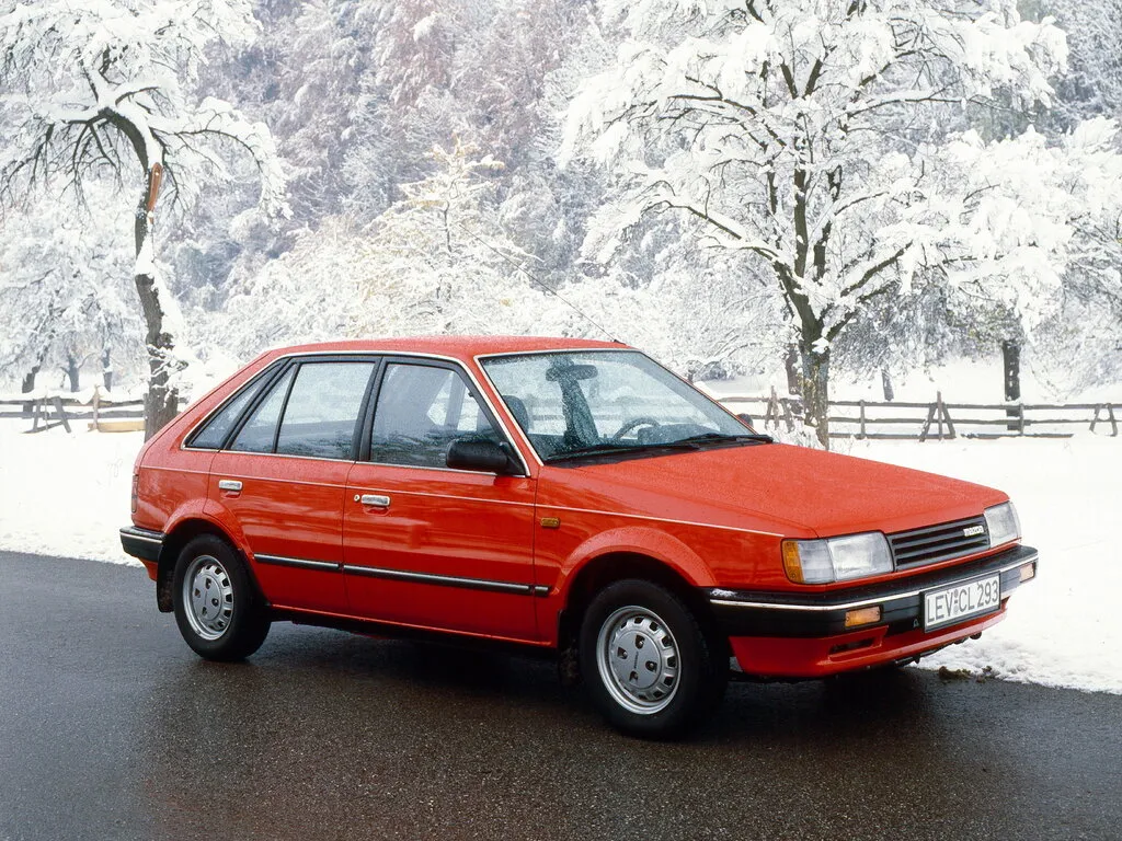 Mazda 323 1985, хэтчбек 5 дв., 3 поколение, BF (01.1985 - 07.1987)