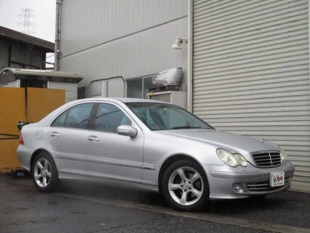 Mercedes-Benz C-Class рестайлинг 2004, седан, 2 поколение, W203 (06.2004 - 05.2007)