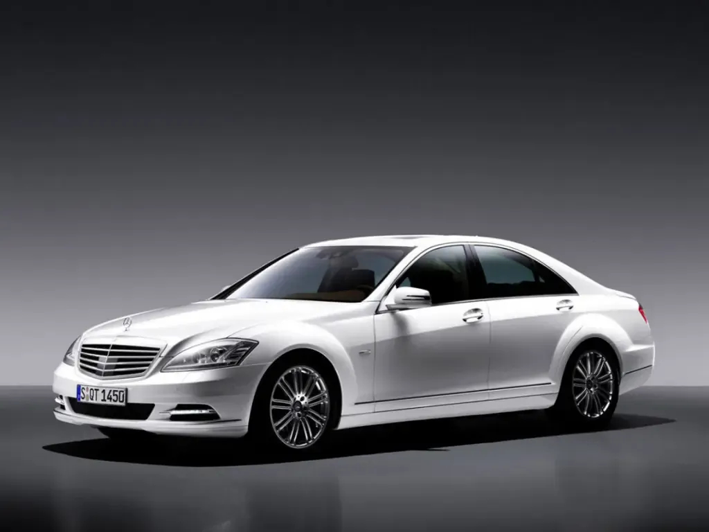 Mercedes-Benz S-Class рестайлинг 2009, седан, 5 поколение, W221 (06.2009 - 05.2013)