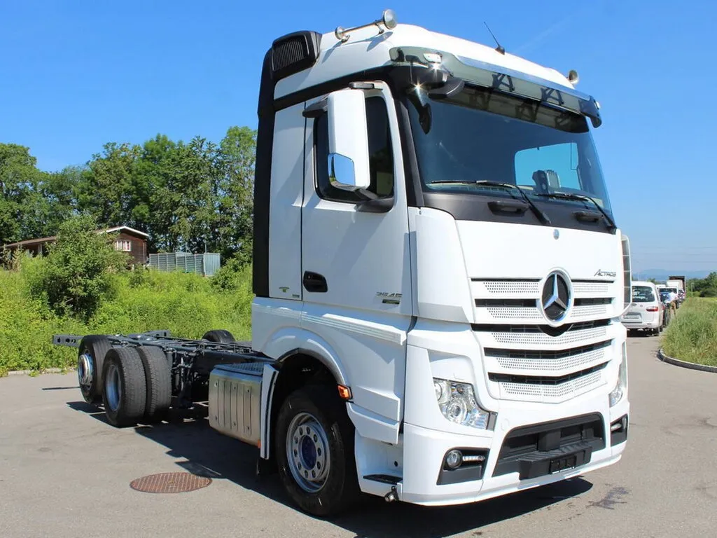 Mercedes-Benz Actros 6x2 2011, шасси, 4 поколение, MP4 (07.2011 - 03.2022)