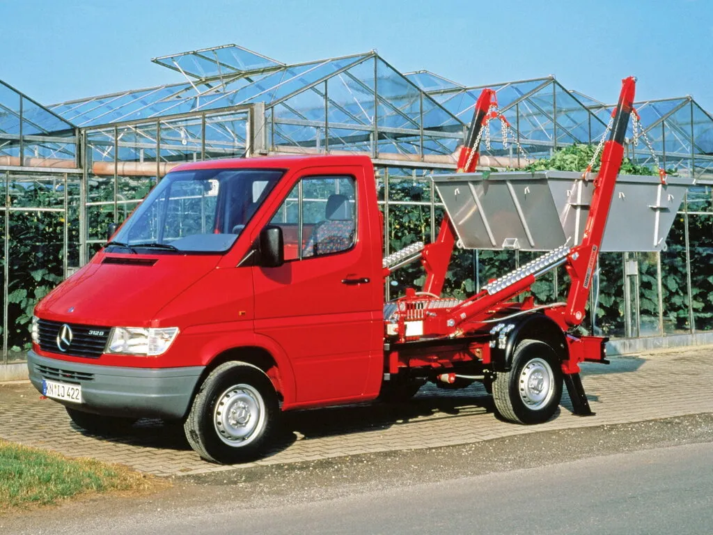 Mercedes-Benz Sprinter рестайлинг 2000, шасси, 1 поколение, T1N (04.2000 - 09.2002)