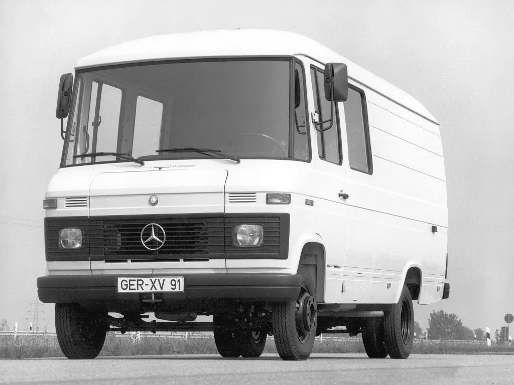 Mercedes-Benz T2 рестайлинг 1981, цельнометаллический фургон, 1 поколение, Alt (09.1981 - 05.1986)