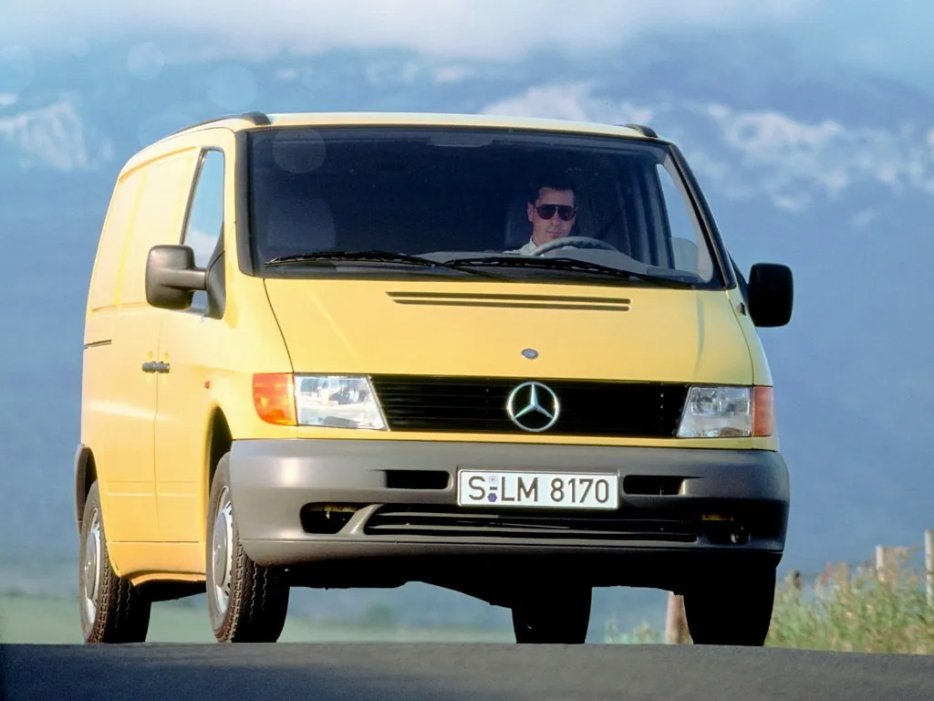 Mercedes-Benz Vito 1996, цельнометаллический фургон, 1 поколение, W638 (03.1996 - 07.2003)