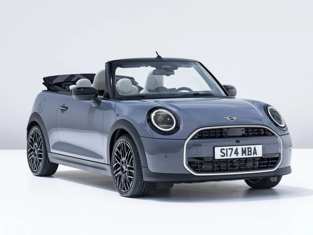 MINI Cabrio 2024, открытый кузов, 4 поколение, F67 (03.2024 - н.в.)