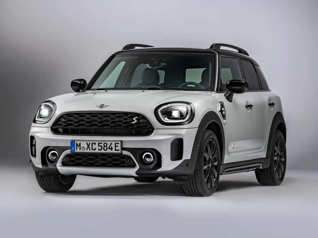 MINI Countryman рестайлинг 2020, хэтчбек 5 дв., 2 поколение, F60 (05.2020 - 12.2022)