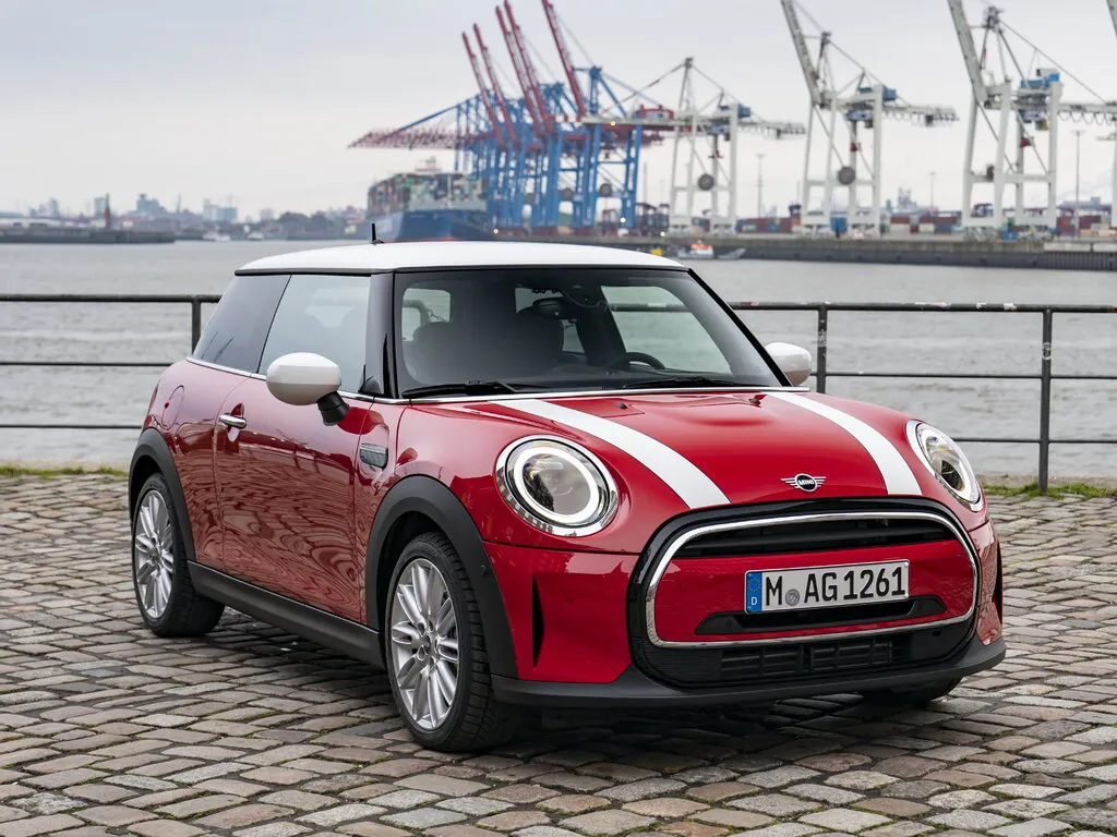 MINI Hatch 2-й рестайлинг 2021, хэтчбек 3 дв., 3 поколение, F56 (01.2021 - 02.2024)