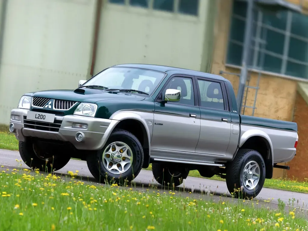 Mitsubishi L200 рестайлинг 2005, пикап, 3 поколение, K50/K60/K70 (11.2005 - 09.2006)