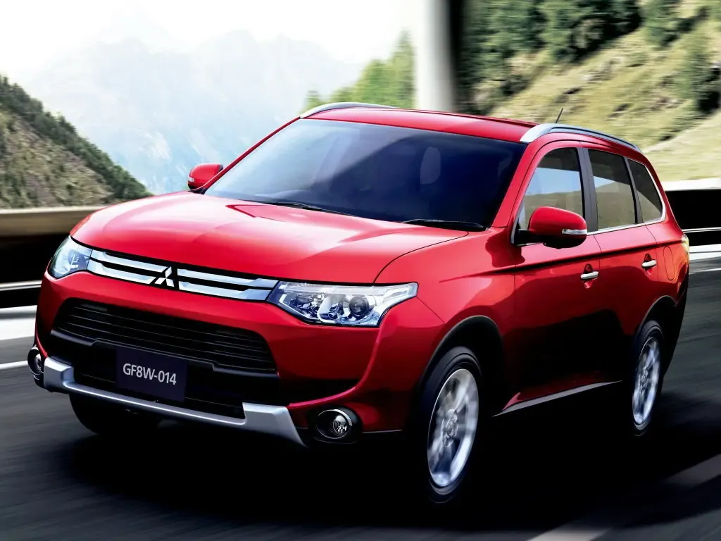 Mitsubishi Outlander рестайлинг 2014, джип/suv 5 дв., 3 поколение, GF0W, GG0W (01.2014 - 05.2015)