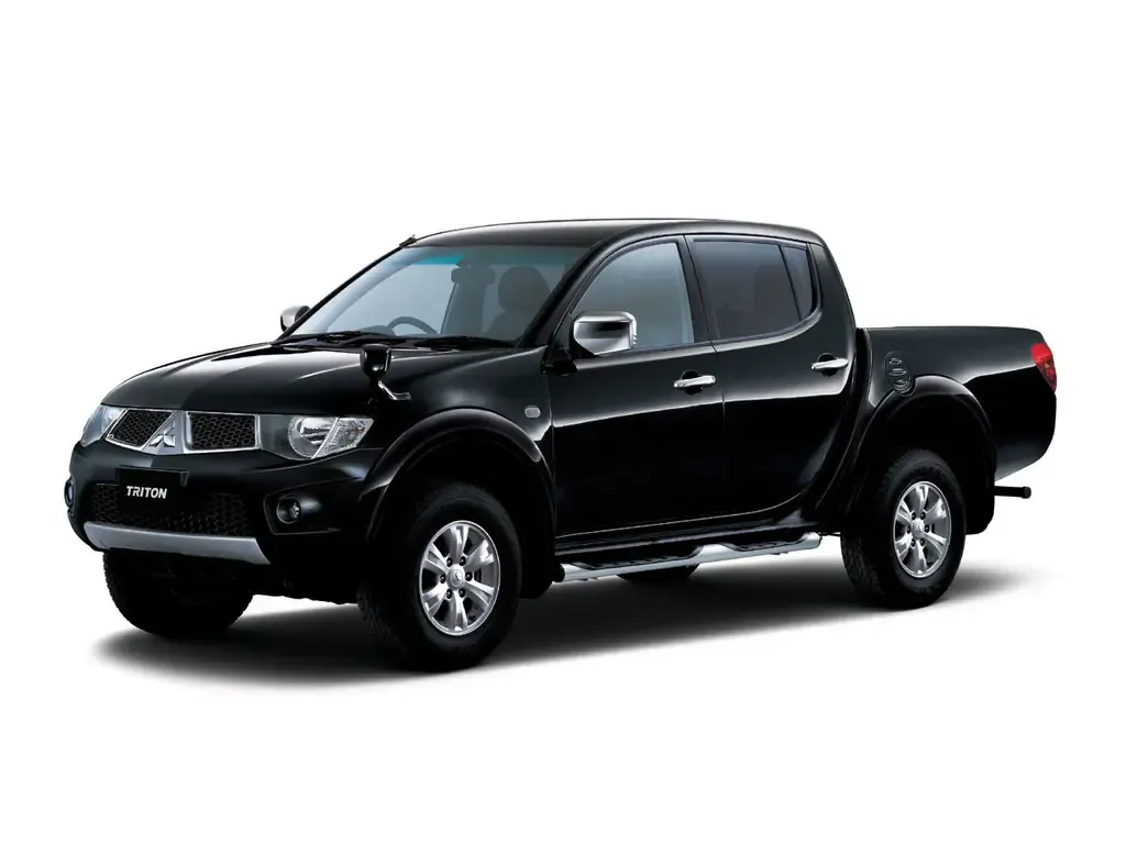 Mitsubishi Triton рестайлинг 2010, пикап, 4 поколение, KB9T (04.2010 - 07.2011)