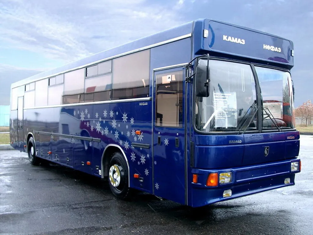 НефАЗ 5299 2000, автобус, 1 поколение (03.2000 - 06.2008)