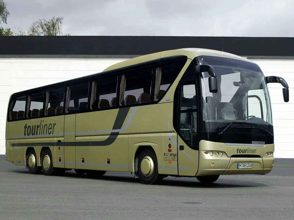 Neoplan Tourliner 2003, автобус, 1 поколение (04.2003 - 08.2016)