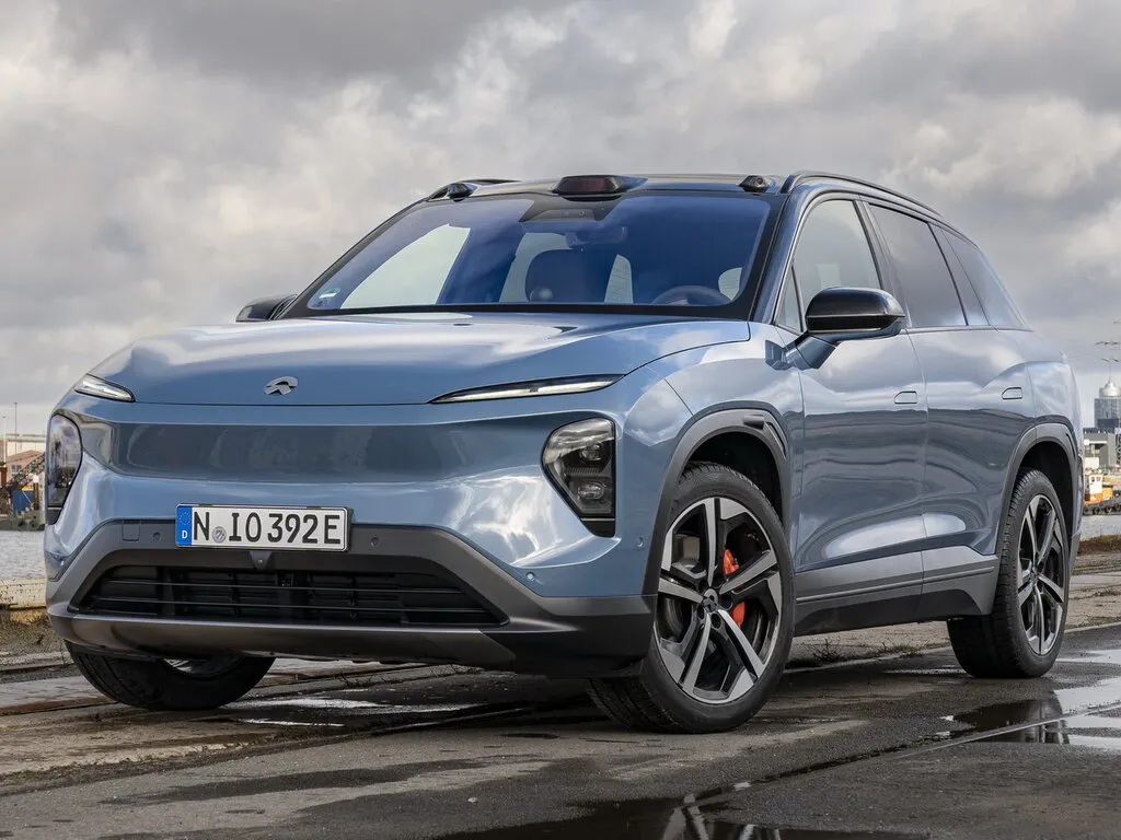 Nio EL7 2022, джип/suv 5 дв., 1 поколение (11.2022 - н.в.)
