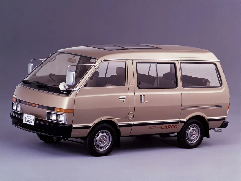 Nissan Largo 1982, минивэн, 1 поколение, GC120 (09.1982 - 04.1986)