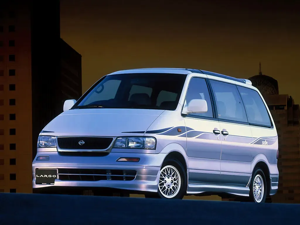 Nissan Largo рестайлинг 1996, минивэн, 3 поколение, W30 (10.1996 - 05.1999)