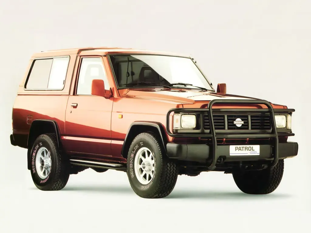 Nissan Patrol рестайлинг 1986, джип/suv 3 дв., 3 поколение, K260 (03.1986 - 06.1994)