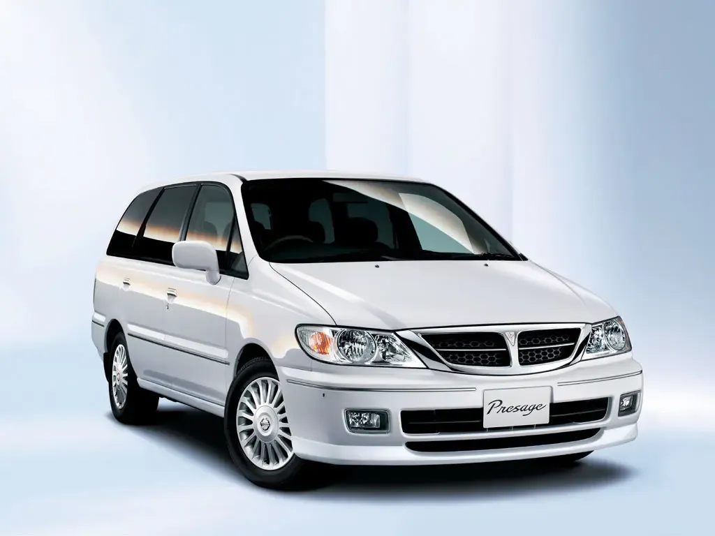 Nissan Presage рестайлинг 2001, минивэн, 1 поколение, U30 (08.2001 - 06.2003)