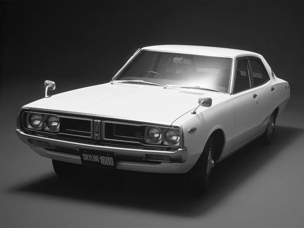 Nissan Skyline рестайлинг 1975, седан, 4 поколение, C110 (10.1975 - 07.1977)