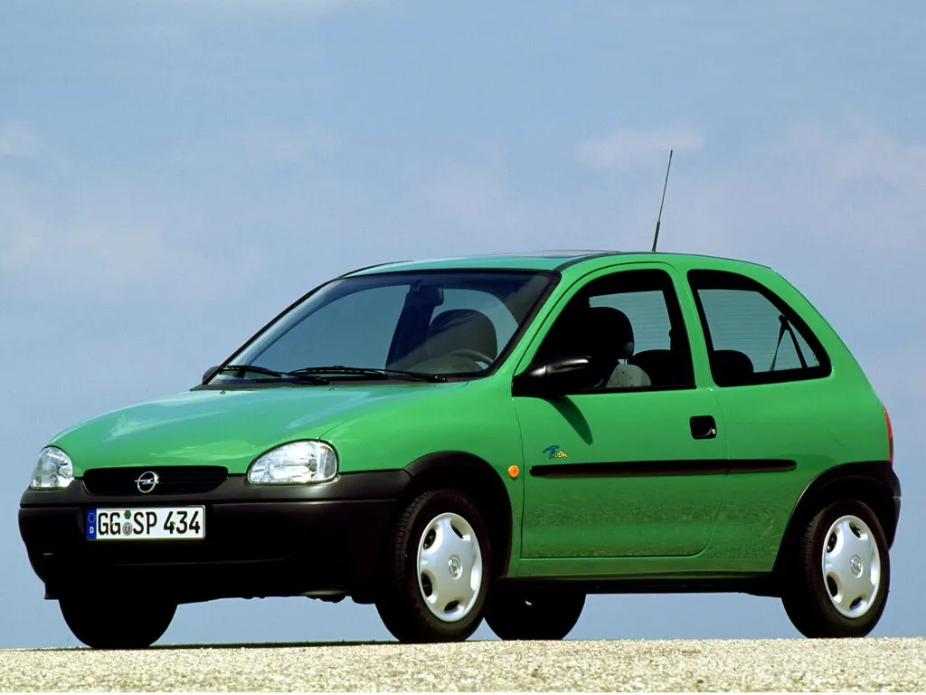 Opel Corsa рестайлинг 1997, хэтчбек 3 дв., 2 поколение, B (07.1997 - 09.2000)
