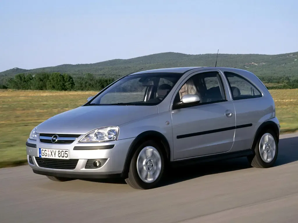 Opel Corsa рестайлинг 2003, хэтчбек 3 дв., 3 поколение, C (08.2003 - 06.2006)