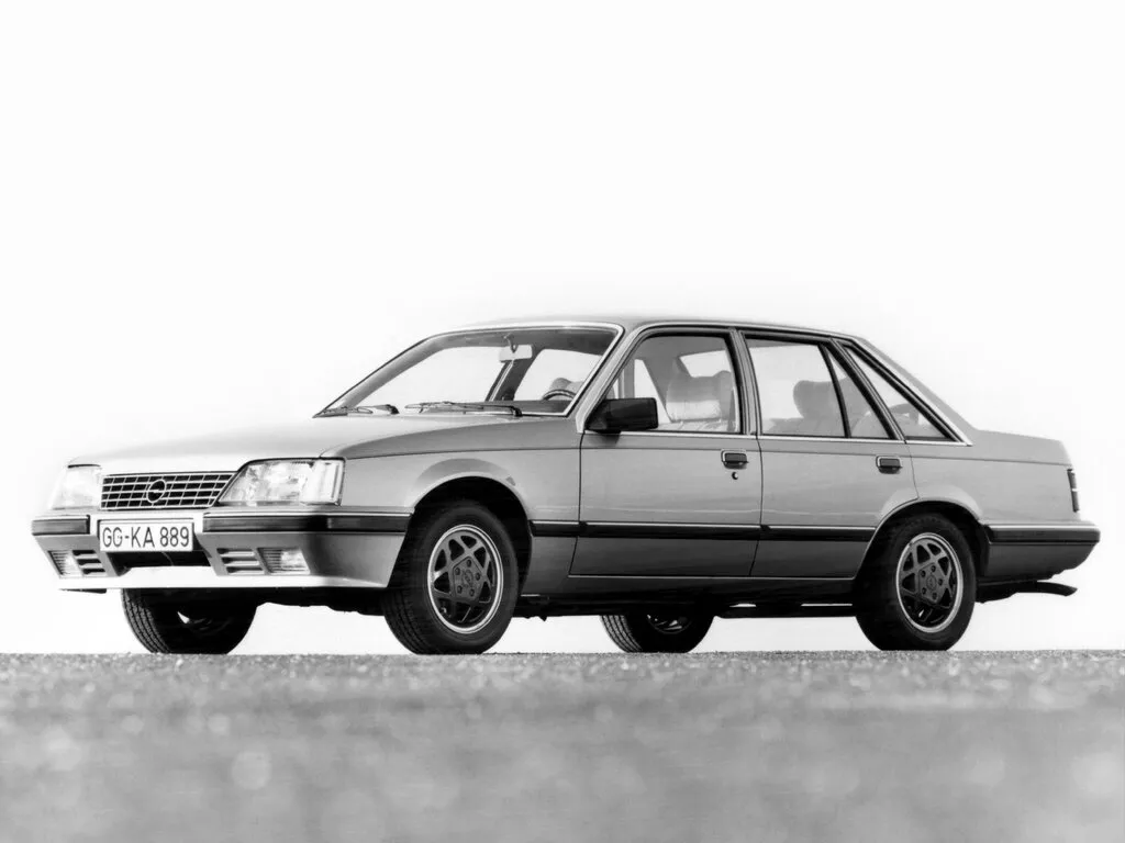 Opel Senator рестайлинг 1982, седан, 1 поколение, A2 (11.1982 - 11.1987)
