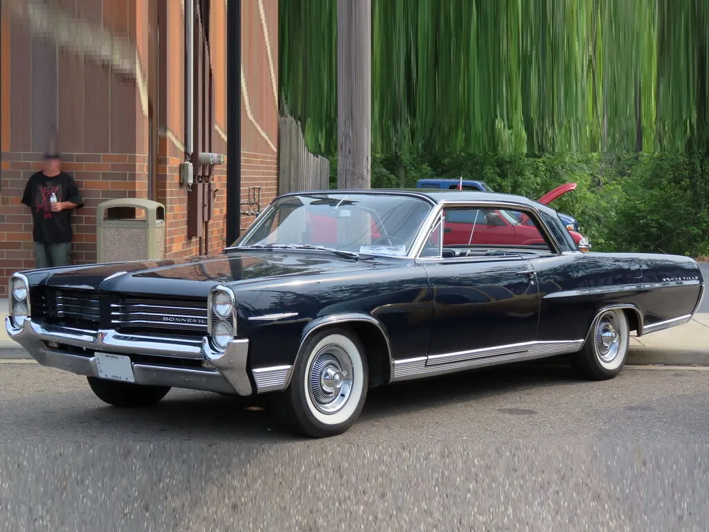 Pontiac Bonneville 3-й рестайлинг 1963, купе, 4 поколение (09.1963 - 09.1964)