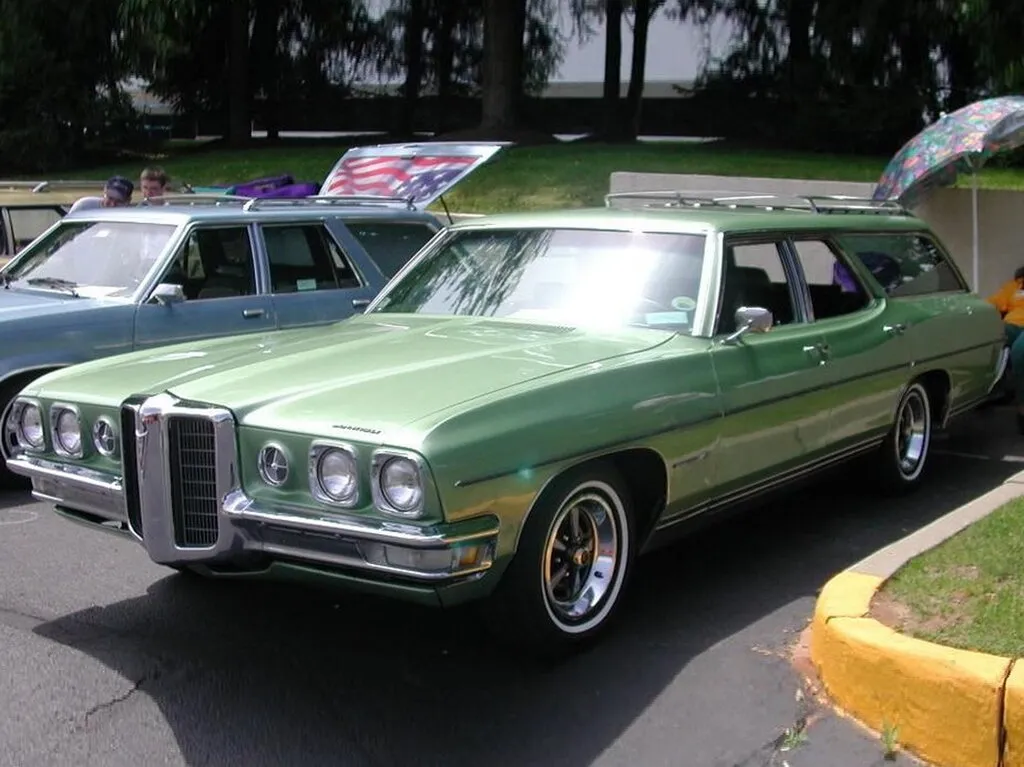 Pontiac Bonneville 4-й рестайлинг 1969, универсал, 5 поколение (09.1969 - 09.1970)