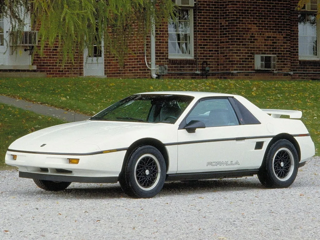 Pontiac Fiero 2-й рестайлинг 1987, купе, 1 поколение (07.1987 - 08.1988)