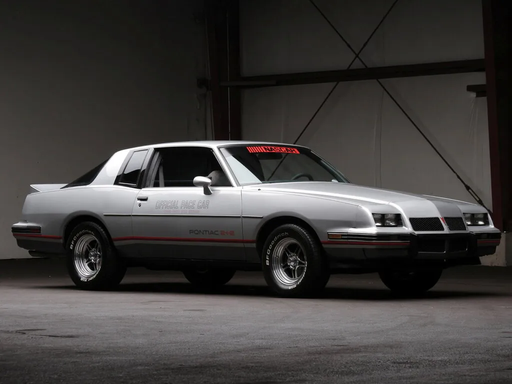 Pontiac Grand Prix 2-й рестайлинг 1985, купе, 5 поколение (10.1985 - 09.1987)