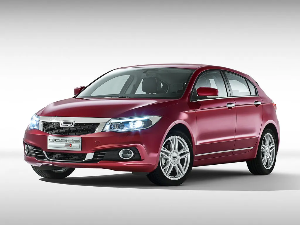 Qoros 3 2014, хэтчбек 5 дв., 1 поколение (06.2014 - 06.2019)