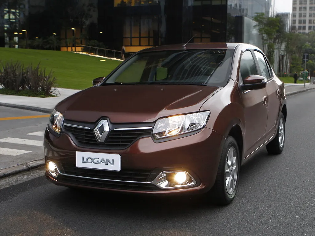 Renault Logan 2013, седан, 2 поколение, L52 (03.2013 - 11.2016)