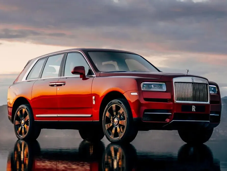 Rolls-Royce Cullinan 2018, джип/suv 5 дв., 1 поколение (05.2018 - 12.2022)