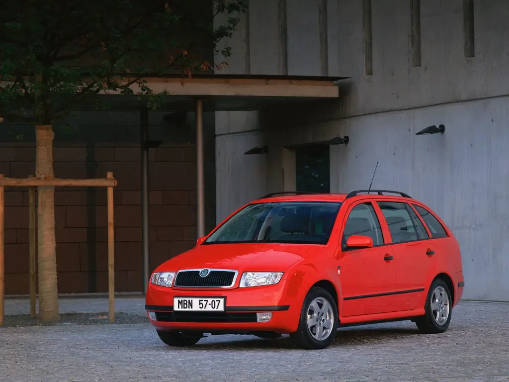 Skoda Fabia 2000, универсал, 1 поколение, MK1 (04.2000 - 10.2004)