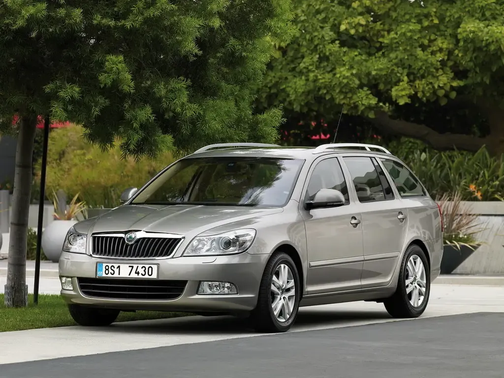 Skoda Octavia рестайлинг 2008, универсал, 2 поколение, A5 (10.2008 - 12.2012)