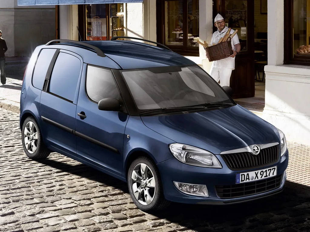 Skoda Praktik рестайлинг 2010, цельнометаллический фургон, 1 поколение, 5J8 (08.2010 - 07.2015)