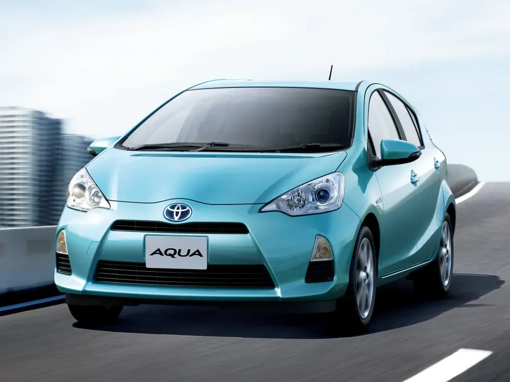 Toyota Aqua 2011, хэтчбек 5 дв., 1 поколение, P10 (11.2011 - 11.2014)
